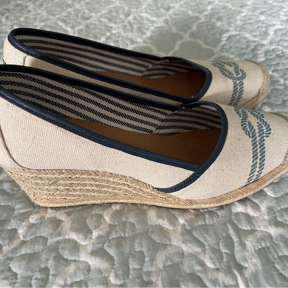 Sperry Women's Wedge Shoes - Cream and Navy - Picture 6 of 6